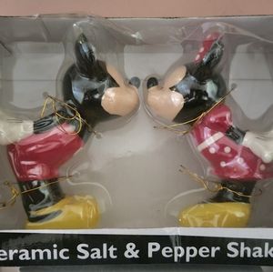 Mickey and Minnie salt and pepper shakers